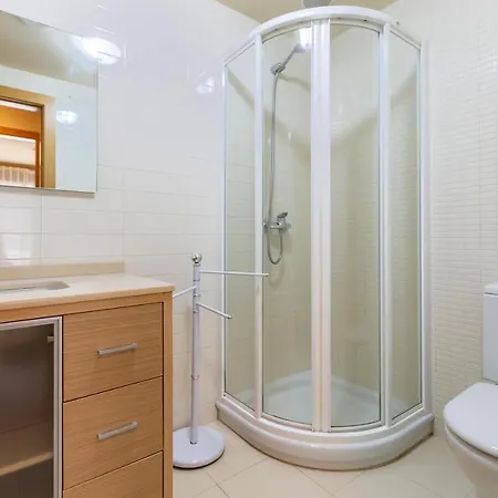 Residencial Pinamar 公寓 *